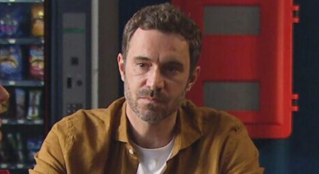 EI: John looks annoyed in Emmerdale at prison