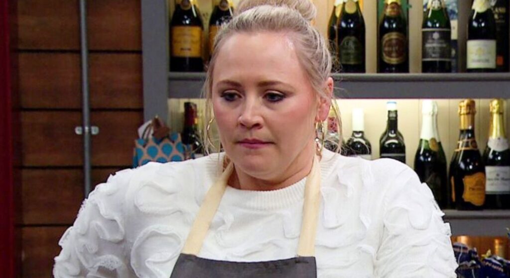Tracy looks stressed on Emmerdale (Credit: ITV/Composite: EI)