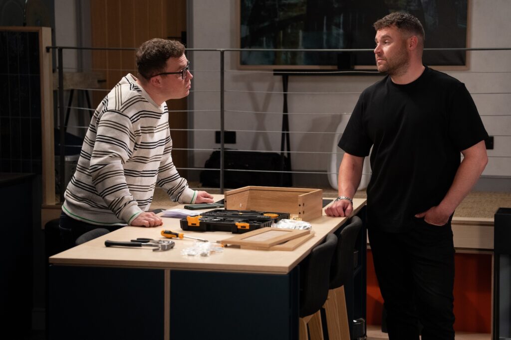 Vinny tells Aaron that he kissed someone else in Emmerdale