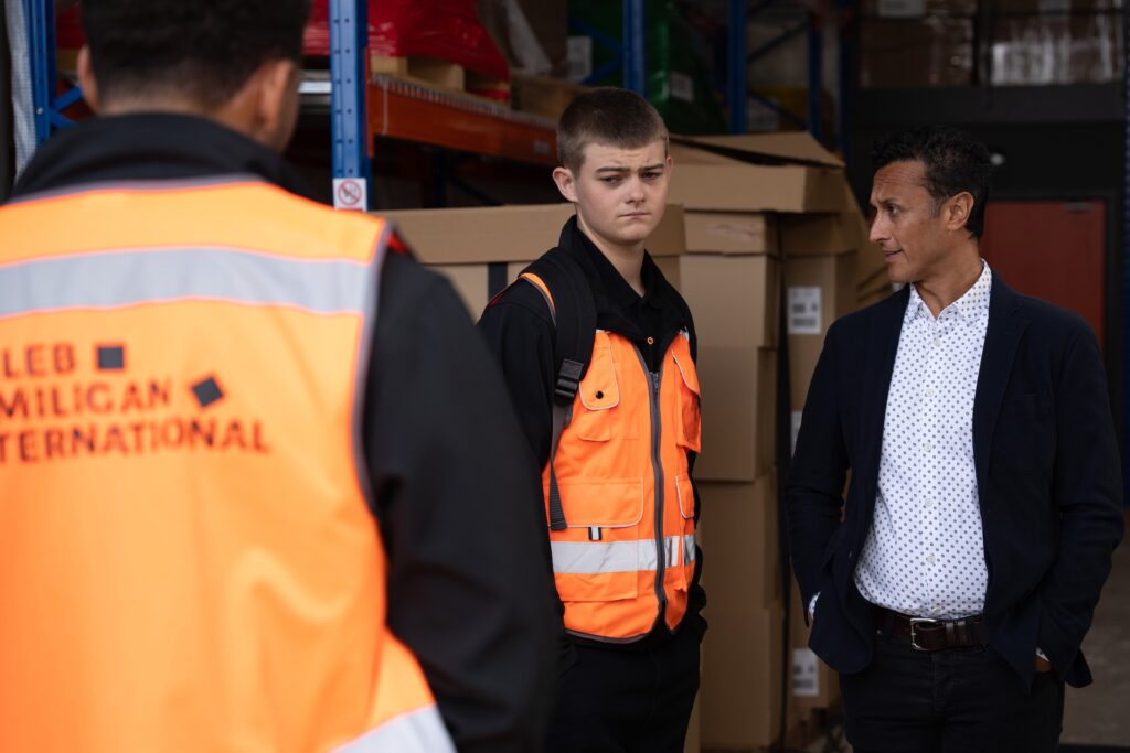Dylan speaks to Jai and Billy at the Depot