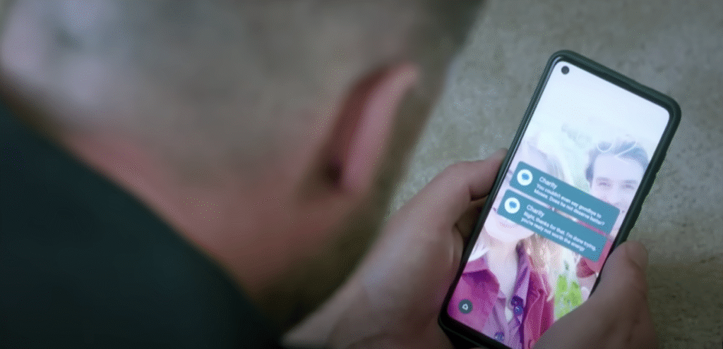 Aaron finds Mackenzie's phone in Emmerdale