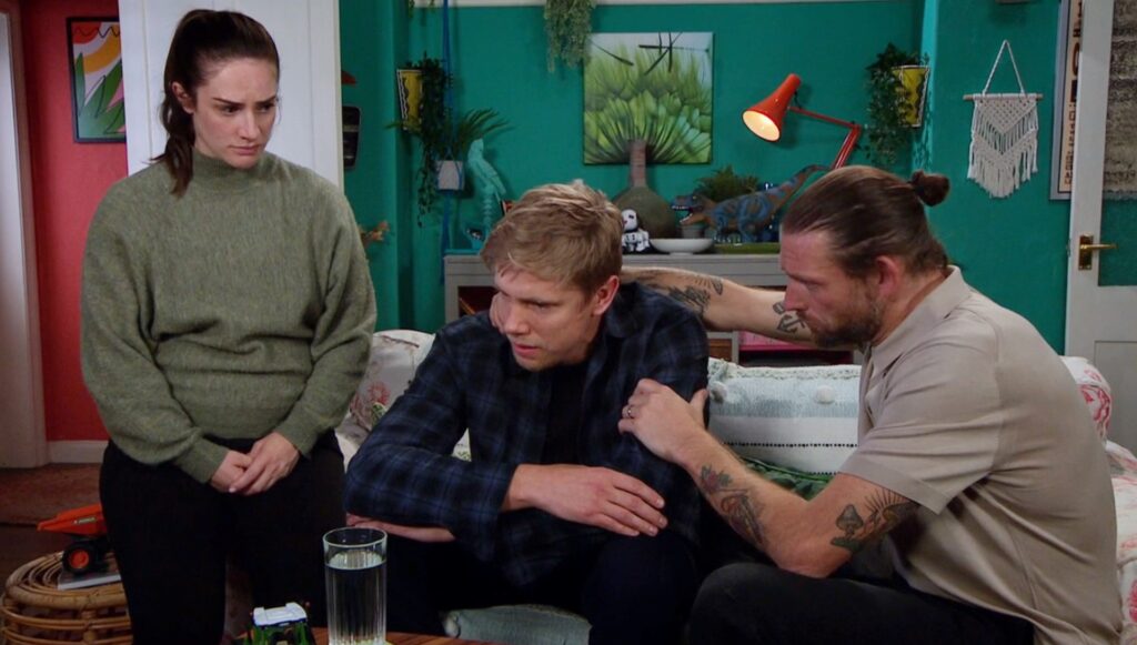 Victoria, Robert and Kev in Emmerdale