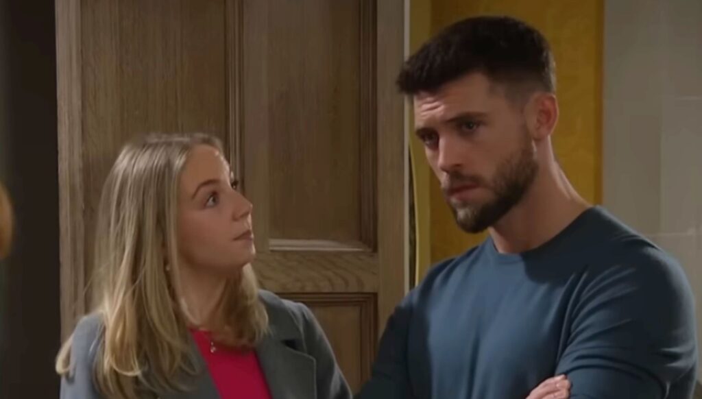 Joe and Belle talking in Emmerdale