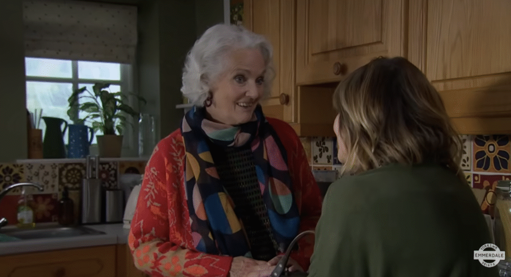Mary saying goodbye to Rhona in Emmerdale