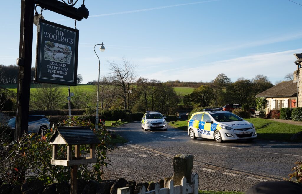 The police appear in the village 