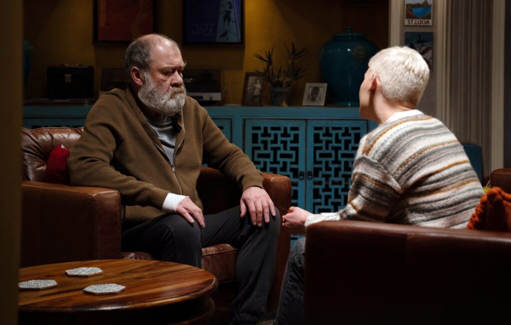 Bear sees a therapist