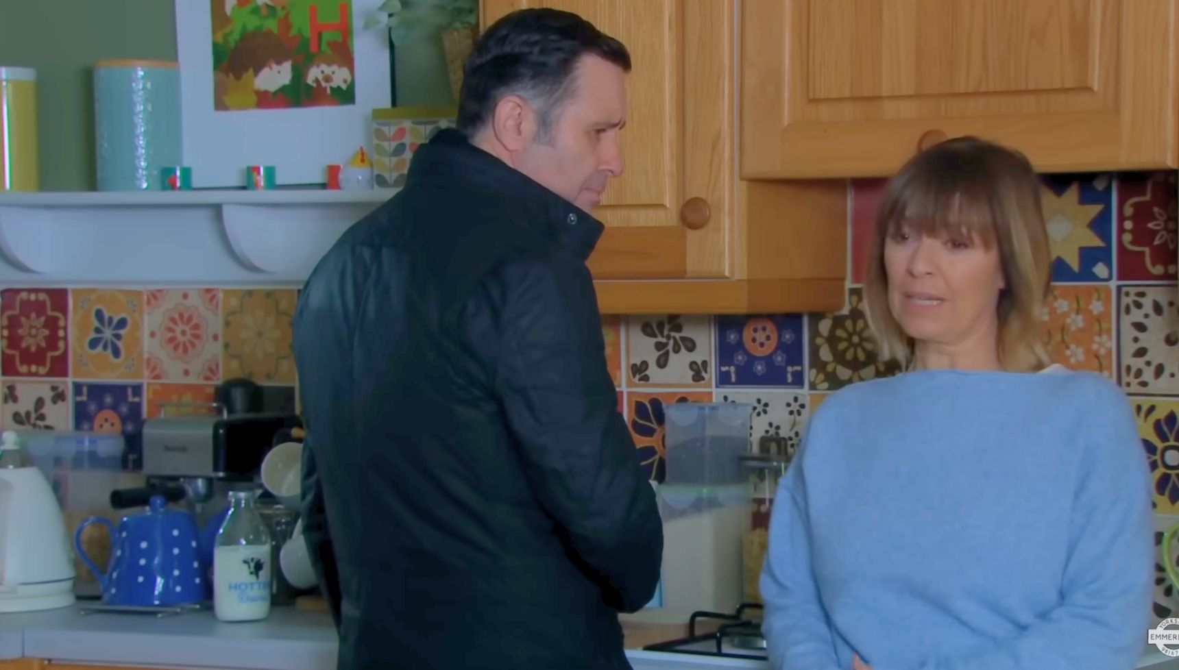 There's clearly something still there between Graham and Rhona in Emmerdale (Credit: ITV)