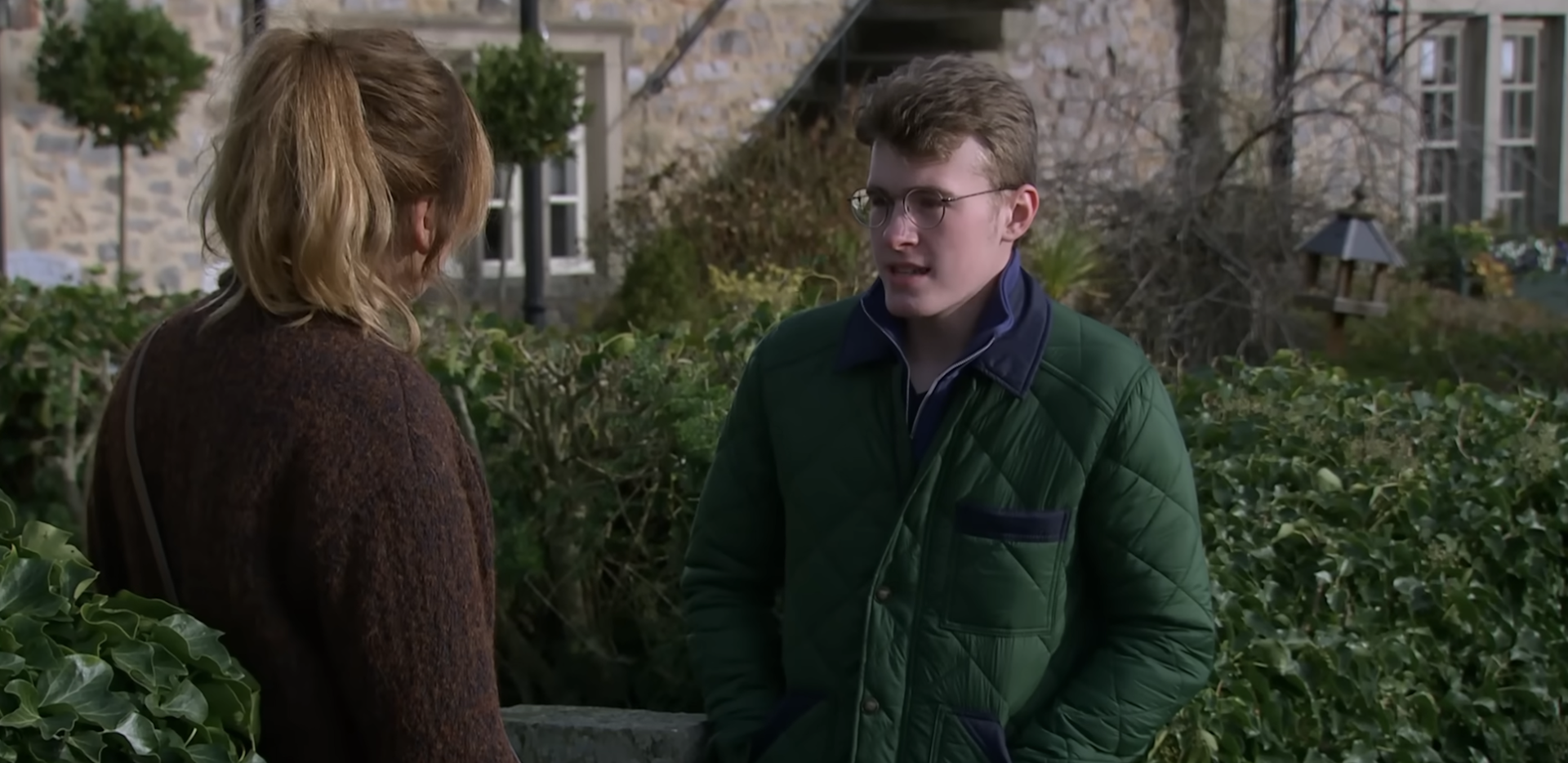 Arthur speaking to Laurel in Emmerdale