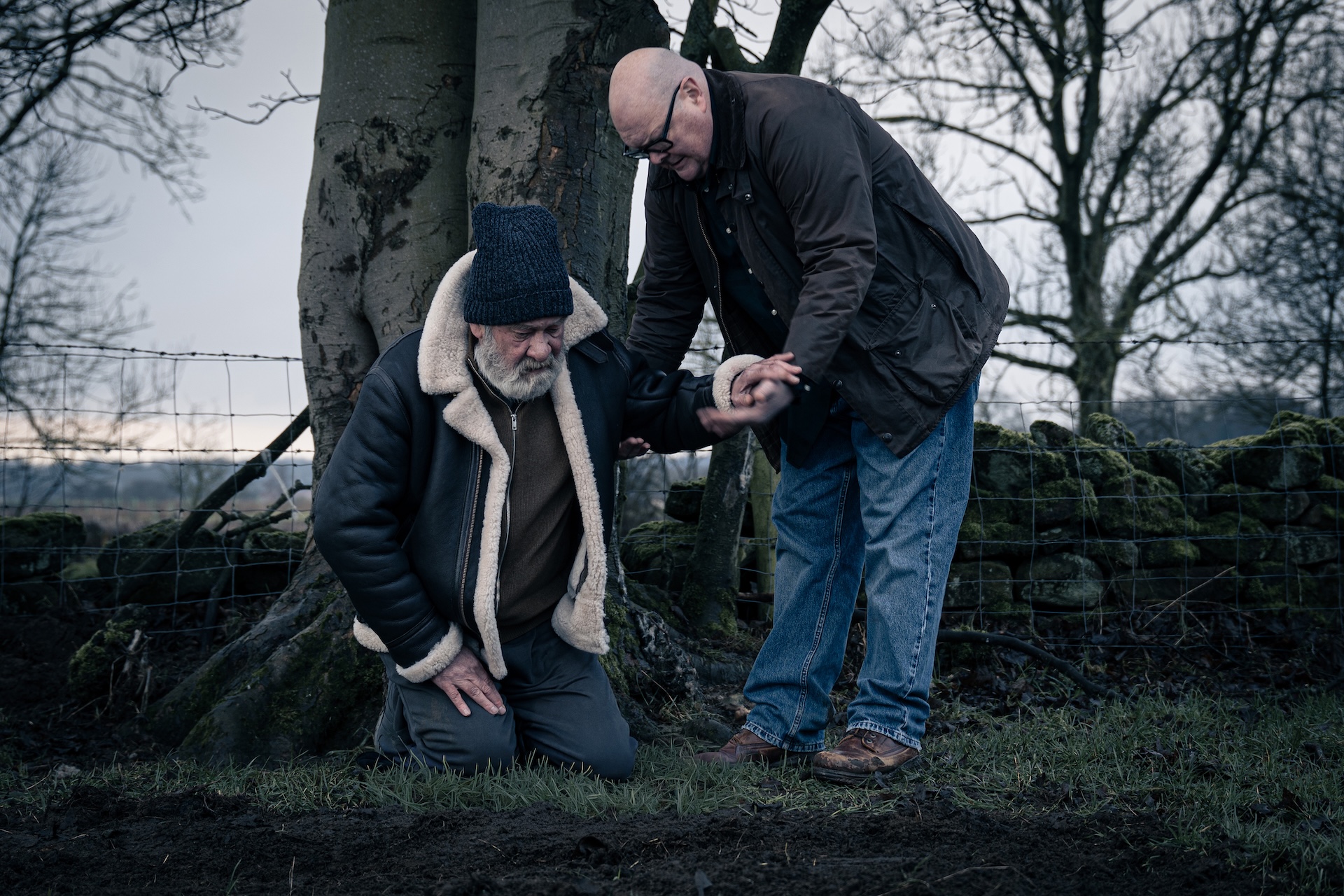 Paddy finds Bear and gets him home (Credit: ITV)