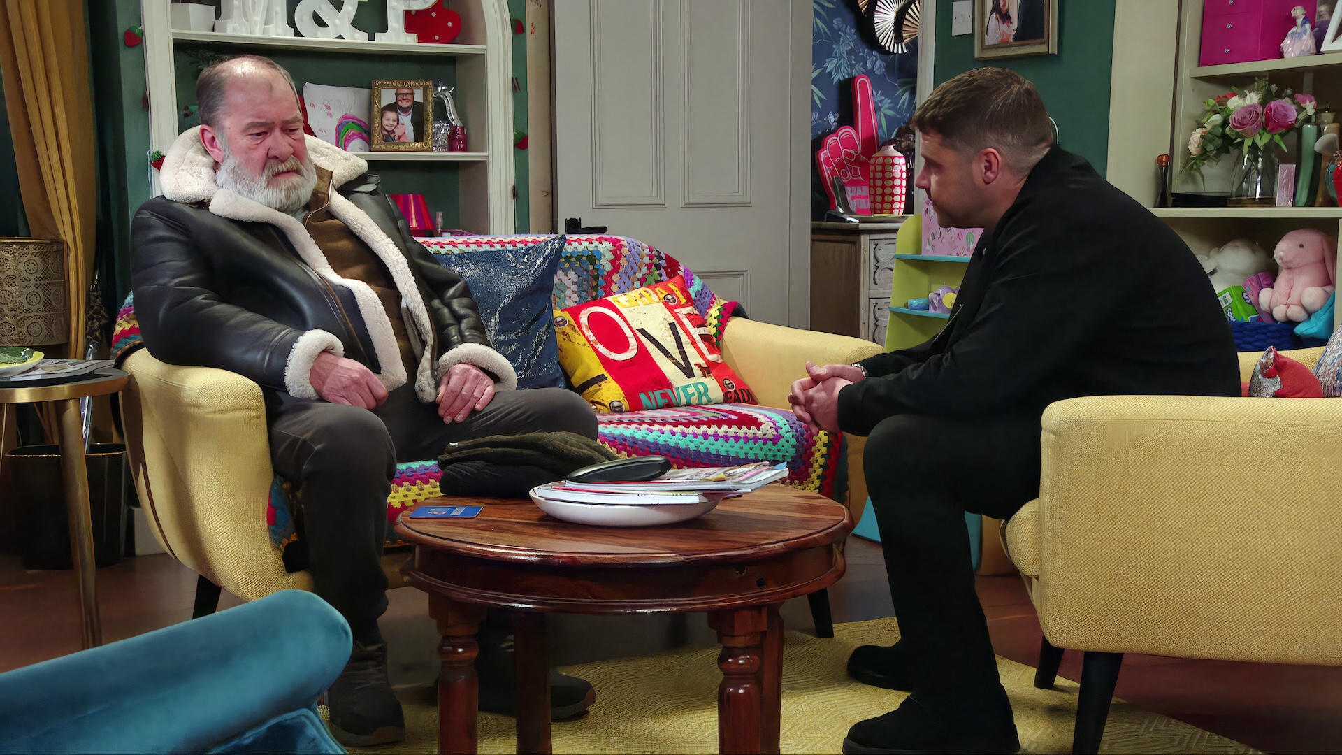 Aaron wants to help Bear in Emmerdale spoilers (Credit: ITV)