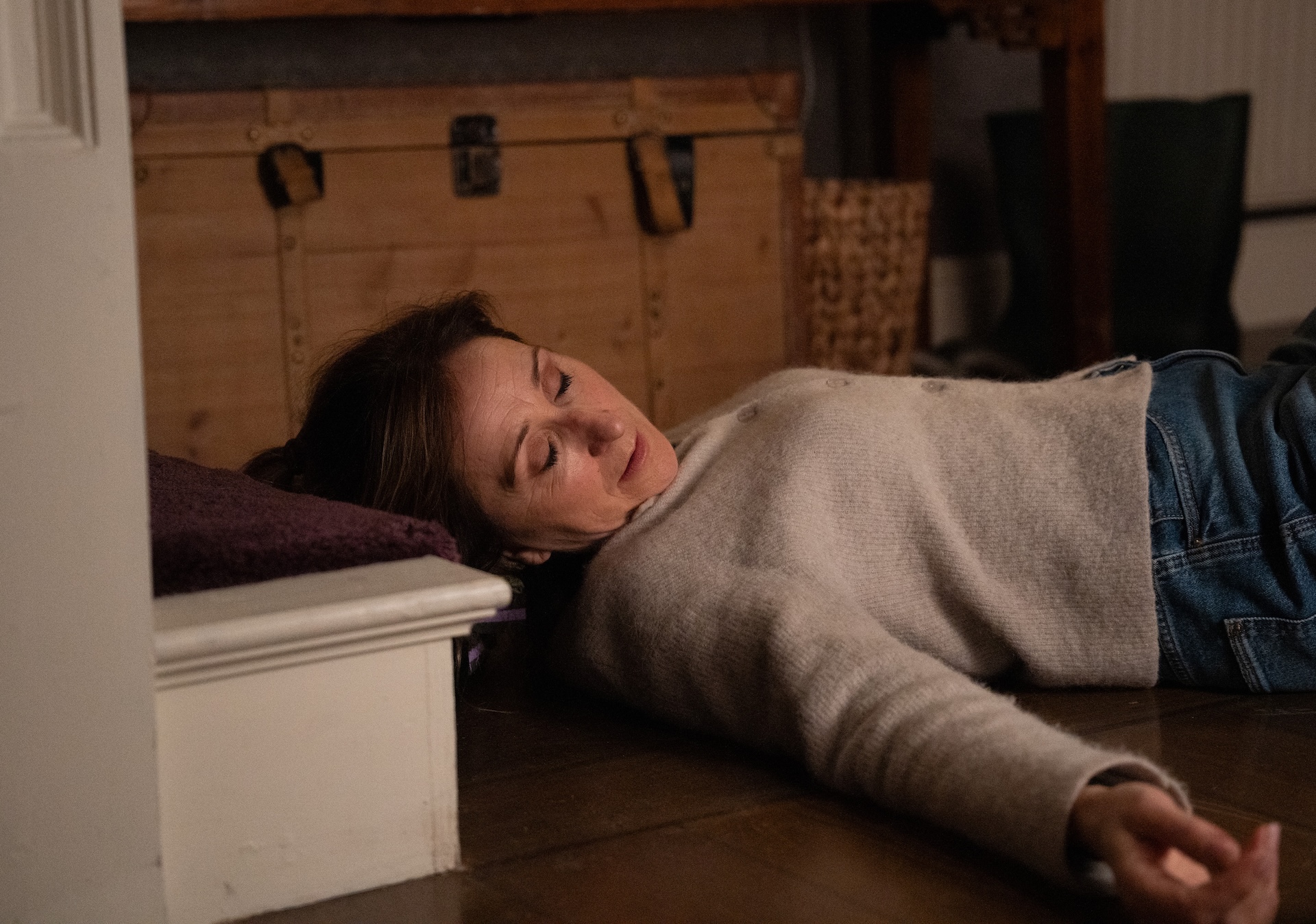 Laurel lies unconscious after being pushed by Arthur (Credit: ITV)