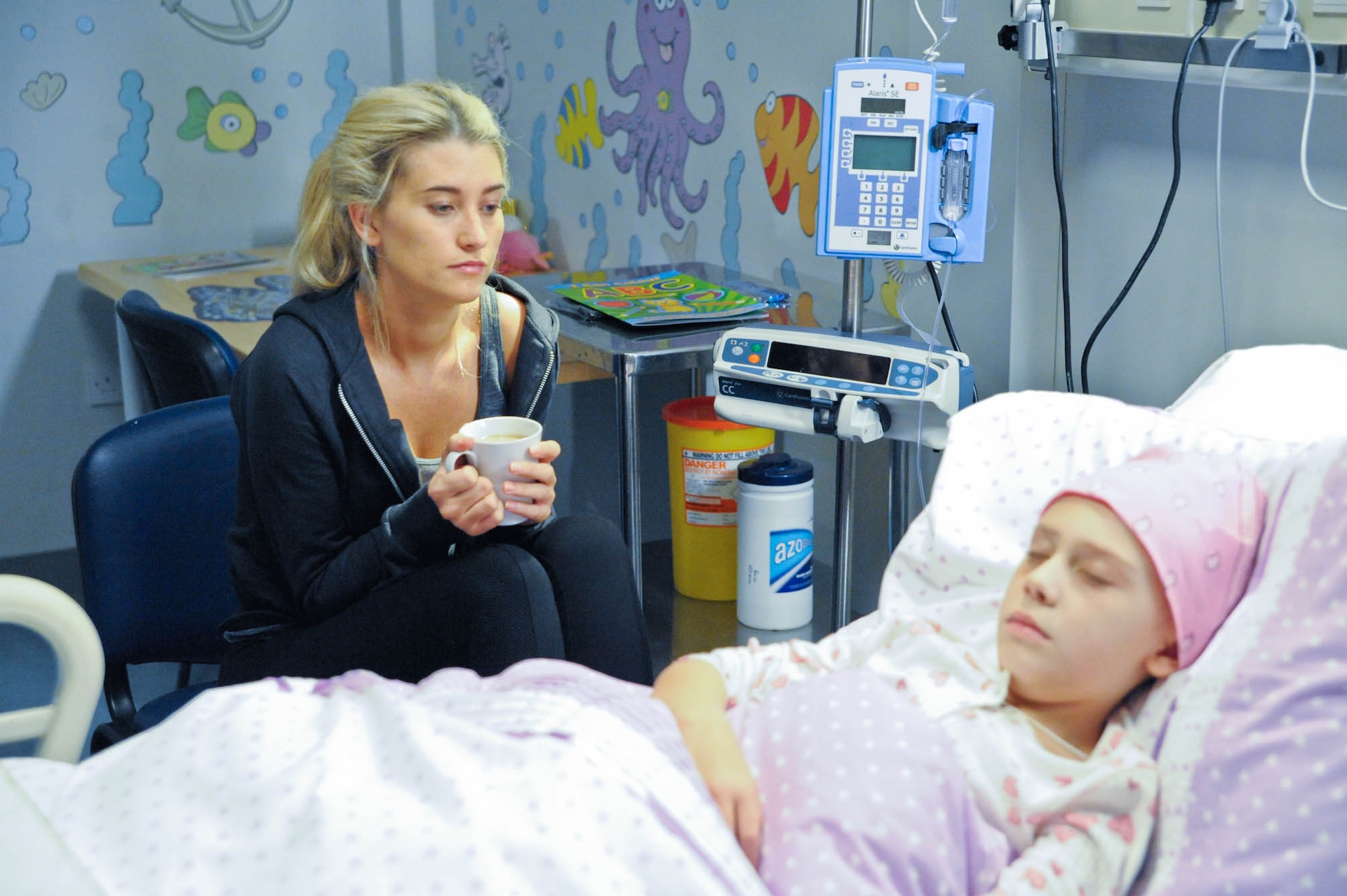 Debbie Dingle sat went to great lengths to cure Sarah's cancer in Emmerdale (Credit: ITV/Shutterstock)