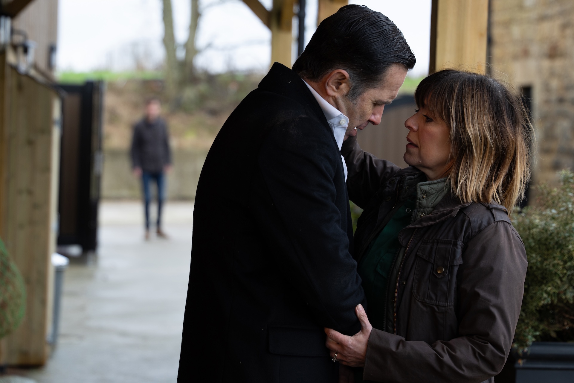 Graham and Rhona are struggling to resist (Credit: ITV)