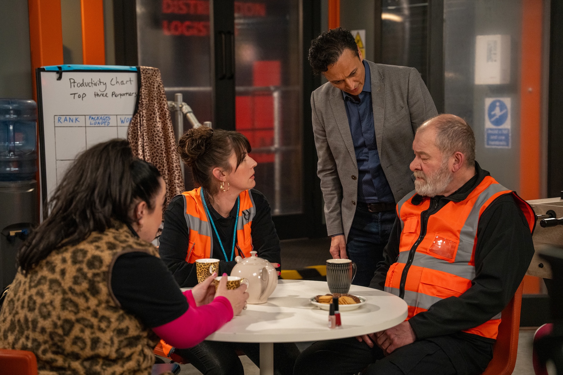 Jai alters his approach to make Bear feel welcome (Credit: ITV)