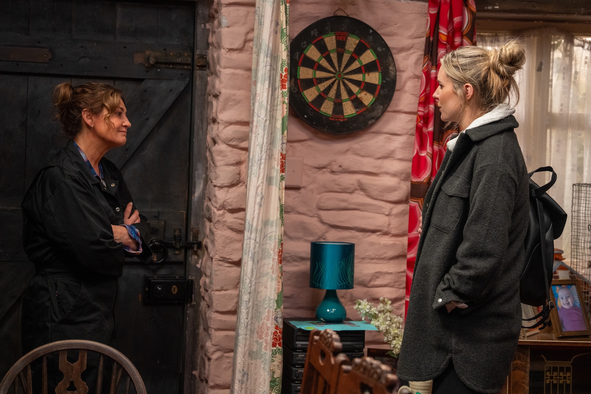 Dawn wants answers so Moira reveals what Joe did in Emmerdale spoilers (Credit: ITV)