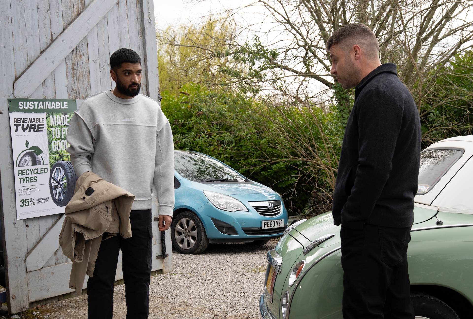 Aaron lays into Kammy who is hiding something (Credit: ITV)