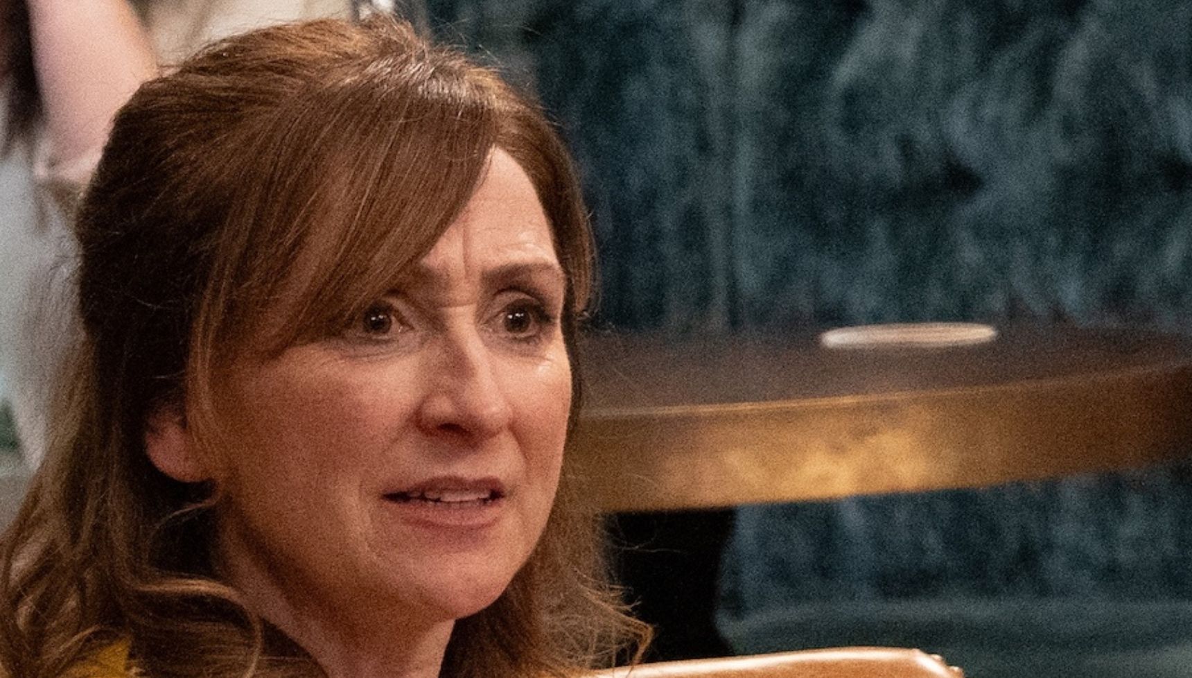 Laurel left humiliated