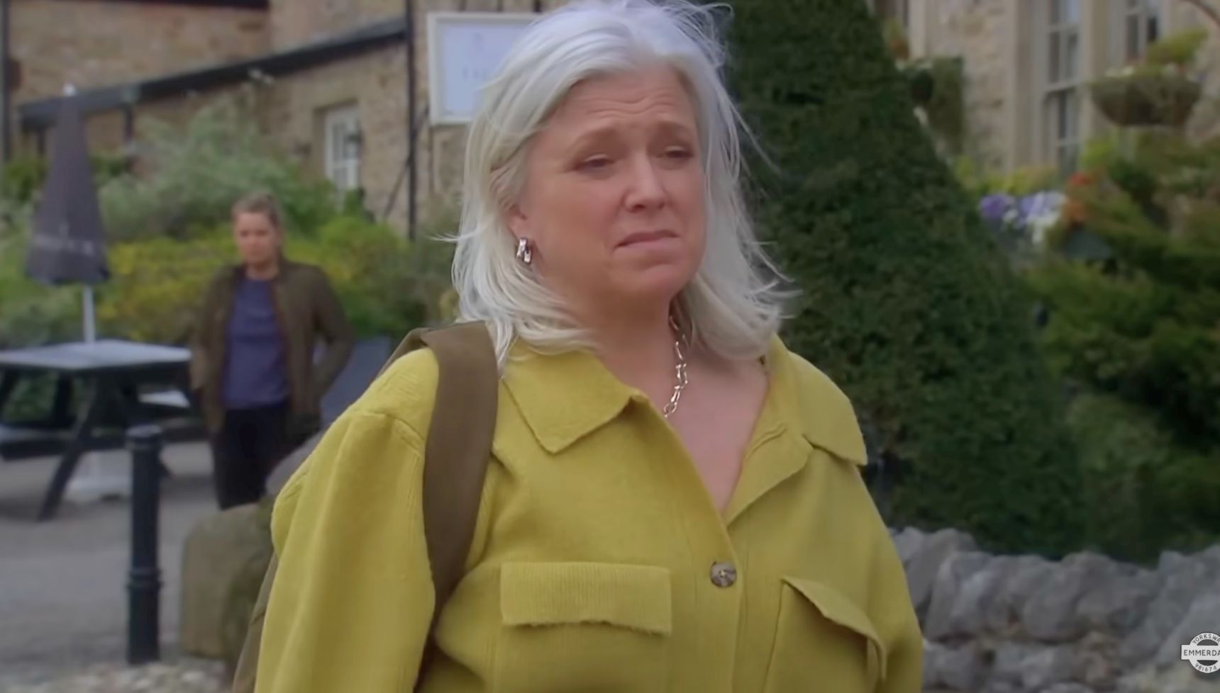 Dr Todd seeminly left Emmerdale tonight (Credit: ITV)